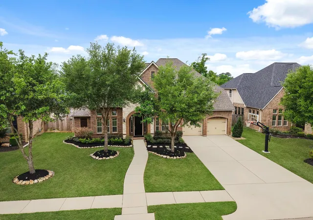 1st image of 13703 Oak Harbor Bnd, Cypress, TX 77429 | MLS# 74968851