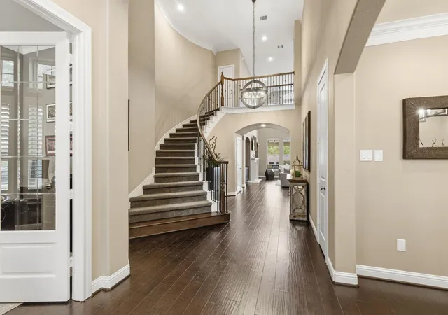 4th image of 13703 Oak Harbor Bnd, Cypress, TX 77429 | MLS# 74968851