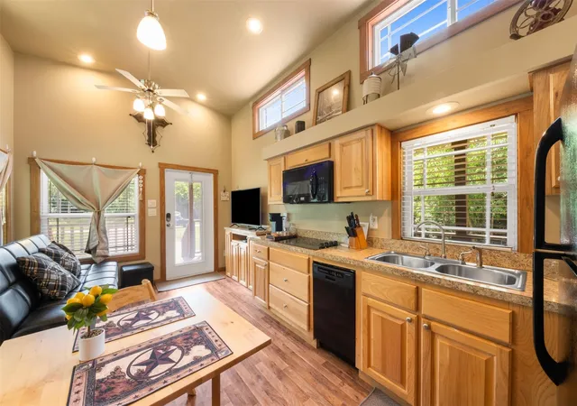Photo 3 of Single family home for sale at 62 Park Ct, Cleveland, TX 77327 | MLS# 16992004 | Listing updated on 2026-05-31