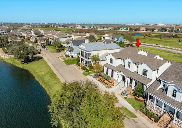 3rd image of 117 Island Psge, Galveston, TX 77554 | MLS# 86200816