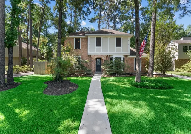 Photo 1 of Sale Pending at 2022 Grv Lake Dr, Kingwood, TX 77339 | MLS# 55787962 | Listing updated on 2026-09-18