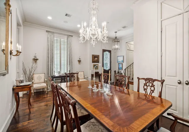 4th image of 1235 Wynden Commons Ln, Houston, TX 77056 | MLS# 89369702