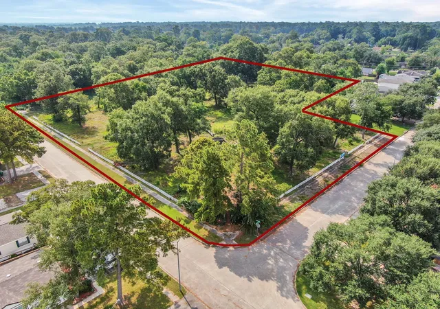 1st image of 0 Silver Maple Dr, Huffman, TX 77336 | MLS# 90480905