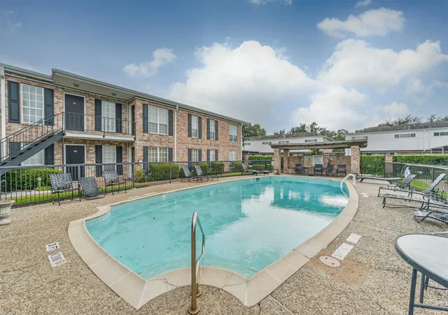2nd image of 6402 Del Monte Dr, Houston, TX 77057