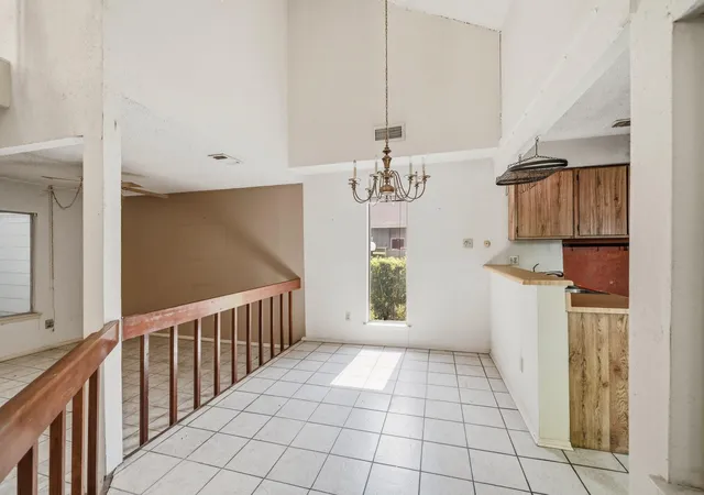 4th image of 12918 Wirevine Ln, Houston, TX 77072 | MLS# 86165374