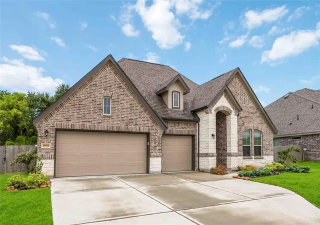 Photo 2 of Sale Pending at 15538 Blue Lake Dr, Baytown, TX 77523 | MLS# 39940590 | Listing updated on 2026-08-22