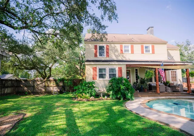 34th image of 2009 W Rein Ave, Orange, TX 77630 | MLS# 64475518