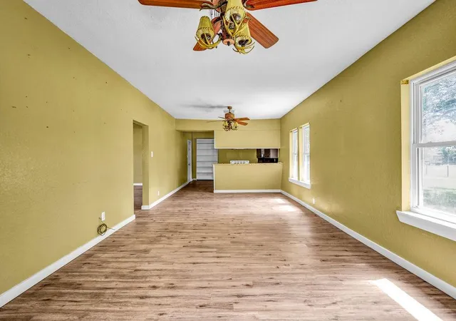 5th image of 7223 Highland Rd, Santa Fe, TX 77517 | MLS# 4852016