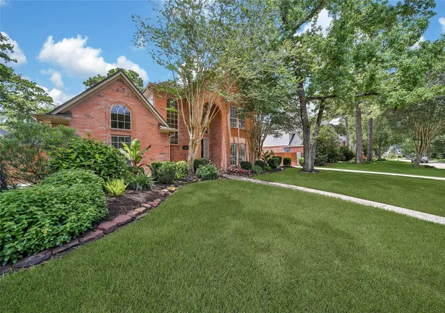 Photo 2 of Single family home for sale at 1702 Seven Maples Dr, Humble, TX 77345 | MLS# 84109188 | Listing updated on 2026-09-13