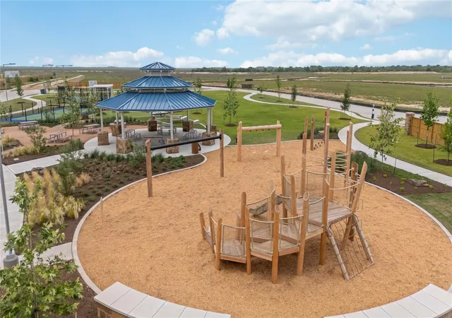 30th image of 3042 Arrowwood Dr, Brookshire, TX 77423 | MLS# 57959038