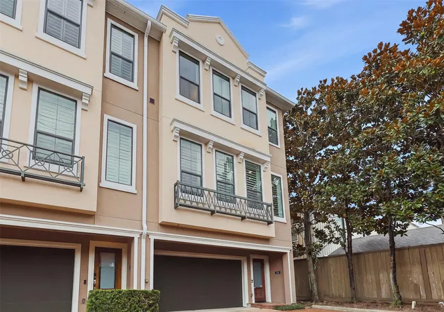 2nd image of 3302 Audley St, Houston, TX 77098