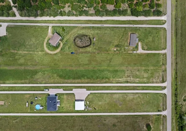 Homes for sale in Anahuac, TX | 4409 W Bayshore Rd, Anahuac, TX 77514 | MLS# 899687
