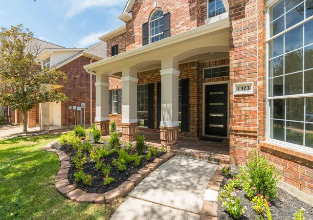Photo 1 of Single family home for sale at 1323 Arden Forest Dr, Spring, TX 77379 | MLS# 44202720 | Listing updated on 2026-08-28