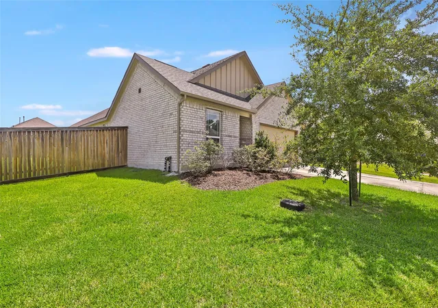 Photo 3 of Single family home for sale at 17834 Typhoon Way, Crosby, TX 77532 | MLS# 8538880 | Listing updated on 2026-08-05