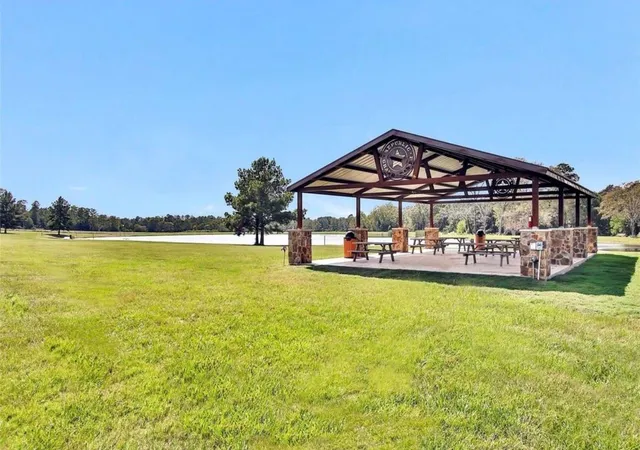 Photo 4 of Land for sale at 15940 Forest Grv Dr, Willis, TX 77378 | MLS# 25017180 | Listing updated on 2026-09-21