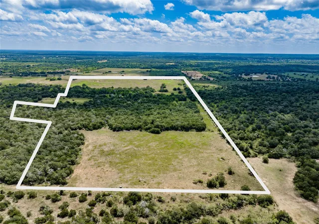 Homes for sale in Flatonia, TX | 13 Armstrong Rd, Flatonia, TX 78941 | MLS# 75592718