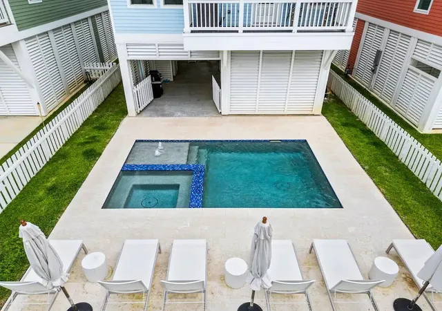 Photo 1 of Single family home for sale at 11372 Starfish Dr, Galveston, TX 77554 | MLS# 16434872 | Listing updated on 2026-06-19