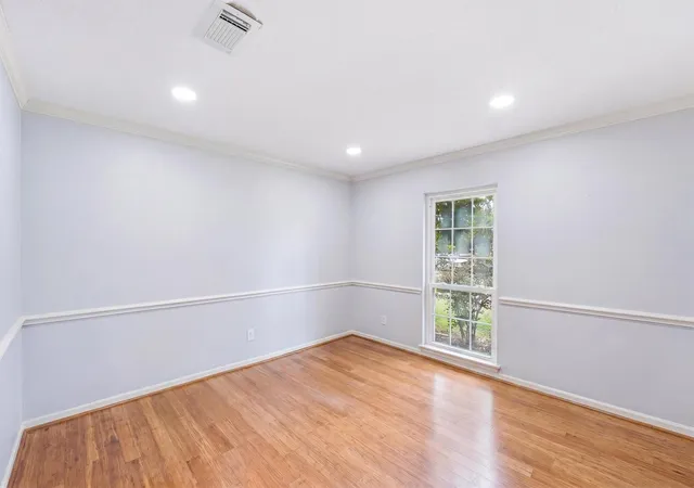 5th image of 16346 Havenpark Ct, Houston, TX 77059 | MLS# 45095541