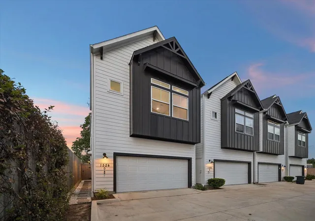 1st image of 1524 Ojeman Rd #D, Houston, TX 77055 | MLS# 79729490