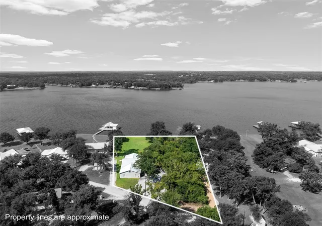 Photo 3 of Sale Pending at 20253 Lakeshore Dr, Thornton, TX 76687 | MLS# 12980157 | Listing updated on 2026-10-06