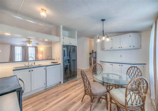 4th image of 194 Mule Deer Trl, Onalaska, TX 77360 | MLS# 61288214