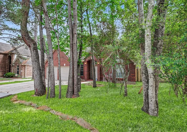 Photo 30 of Single family home for sale at 215 Bristol Bnd Cir, Spring, TX 77382 | MLS# 70091567 | Listing updated on 2026-07-31