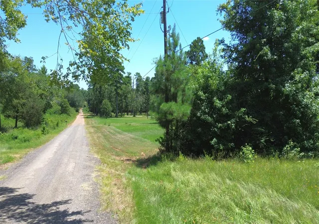4th image of 354 County Road 3025, Crockett, TX 75835 | MLS# 45840102