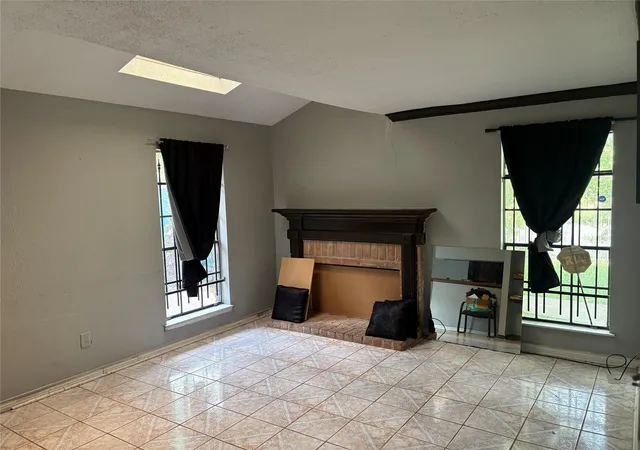 4th image of 10912 Gulf Fwy #70, Houston, TX 77034 | MLS# 11763249