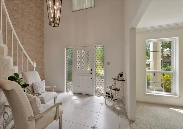 Photo 4 of Single family home for sale at 5510 Ct Of York, Houston, TX 77069 | MLS# 20983102 | Listing updated on 2026-09-21