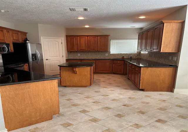 3rd image of 145 Bridgeway, Onalaska, TX 77360 | MLS# 80740898