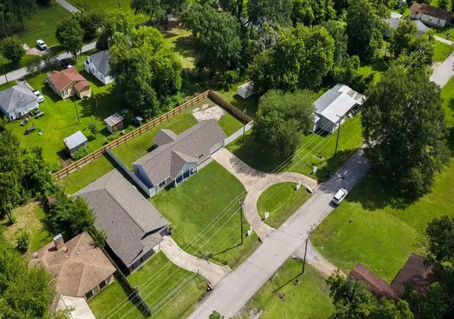 3rd image of 608 Hoo Hoo Ave, Lufkin, TX 75904 | MLS# 46583476