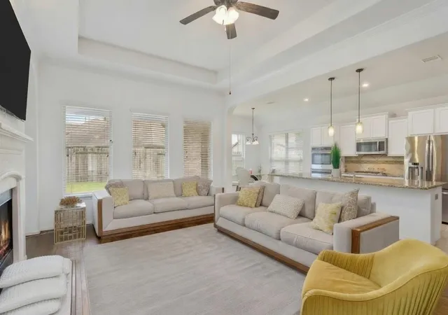 Photo 3 of Single family home for sale at 13711 Contour Ct, Richmond, TX 77407 | MLS# 17476220 | Listing updated on 2026-09-03