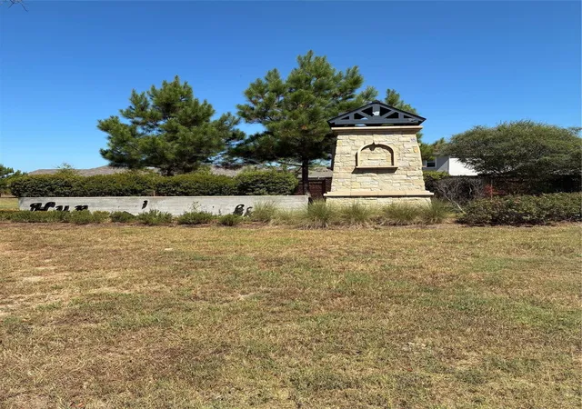 6th image of 304 Caribou Ct, Huntsville, TX 77320 | MLS# 31594381