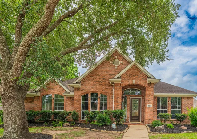 Photo 2 of Single family home for sale at 17307 Celeste River Ct, Houston, TX 77095 | MLS# 39199828 | Listing updated on 2026-08-19