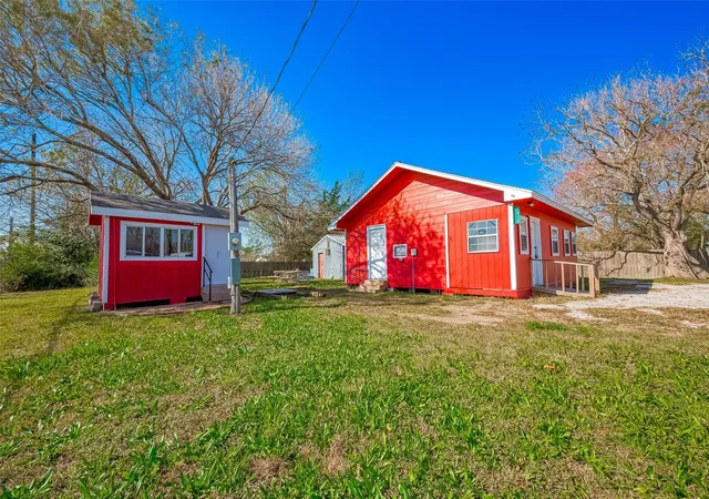 Photo 1 of Land for sale at 8912 Park St, Needville, TX 77461 | MLS# 56436948 | Listing updated on 2026-09-16