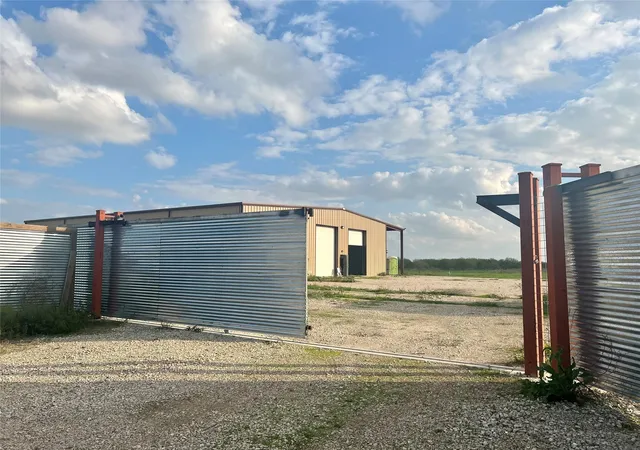 2nd image of 36847 0002 Richard Frey Road Dr, Hempstead, TX 77445 | MLS# 25670729