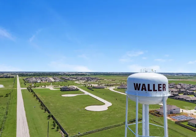 Photo 37 of Sale Pending at 408 Heartstone Ln, Waller, TX 77484 | MLS# 59732311 | Listing updated on 2026-07-27