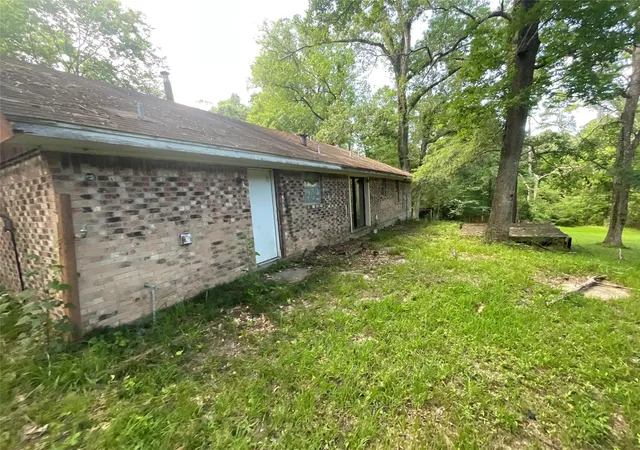 Photo 2 of Single family home for sale at 310 Howard, Point Blank, TX 77364 | MLS# 15152141 | Listing updated on 2026-08-27
