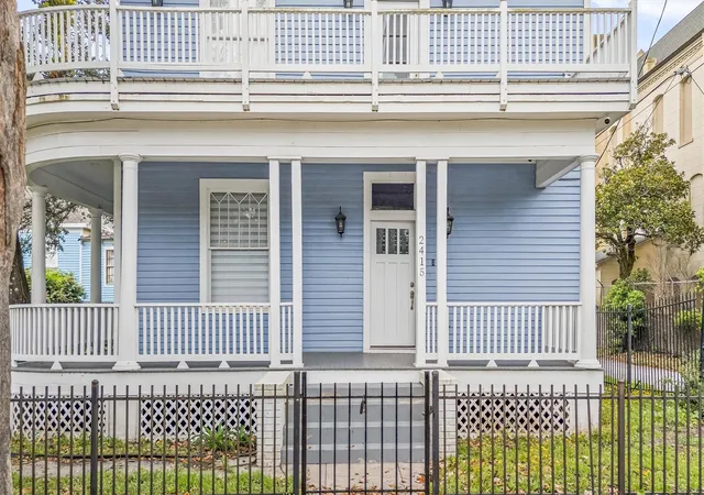 Photo 3 of Sale Pending at 2415 Ave O 1/2, Galveston, TX 77550 | MLS# 80900160 | Listing updated on 2026-09-13