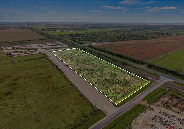 Photo 4 of Sale Pending at 205 Fm 1909, Liberty, TX 77575 | MLS# 23943812 | Listing updated on 2026-09-17
