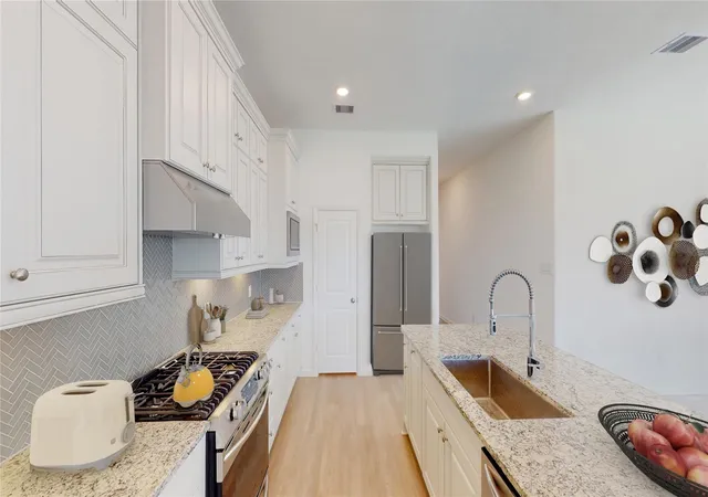 Photo 4 of Single family home for sale at 3015 Avalos Dr, Katy, TX 77493 | MLS# 60245932 | Listing updated on 2026-08-07