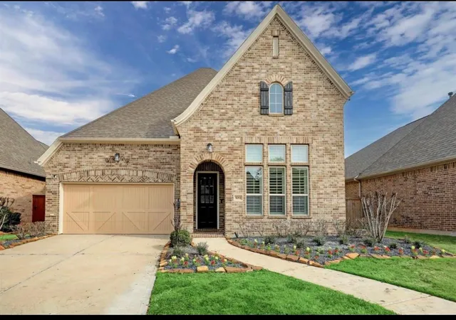 3rd image of 5011 Anthony Springs Ln, Sugar Land, TX 77479 | MLS# 50097228