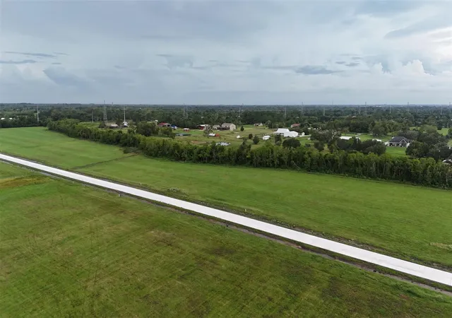 Photo 1 of Land for sale at 1719 Rymal Ranch Rd, Alvin, TX 77511 | MLS# 87495877 | Listing updated on 2026-09-30