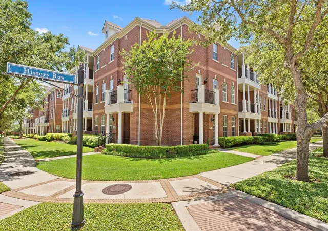Homes for sale in The Woodlands, TX | 67 History Row, The Woodlands, TX 77380 | MLS# 3701967