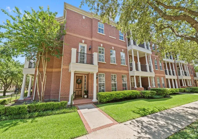 Homes for sale in The Woodlands, TX | 67 History Row, The Woodlands, TX 77380 | MLS# 3701967