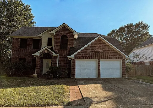 Photo 1 of Single family home for sale at 3208 Lee Cir, Pearland, TX 77581 | MLS# 91964480 | Listing updated on 2026-09-02
