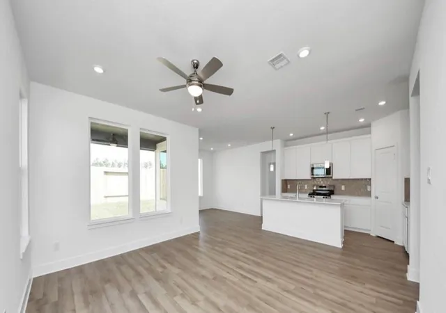 Photo 4 of Single family home for sale at 14438 Trumpet Ln, Splendora, TX 77372 | MLS# 38567341 | Listing updated on 2026-09-23