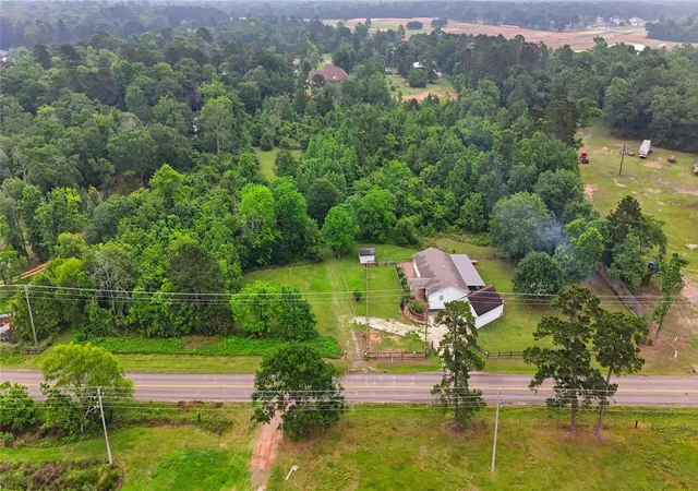 5th image of 11596 Browdertraylor Rd, Conroe, TX 77303 | MLS# 10519869