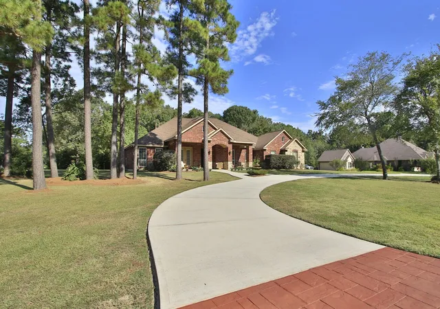 3rd image of 1547 Ruby Dr, Willis, TX 77378 | MLS# 39139701