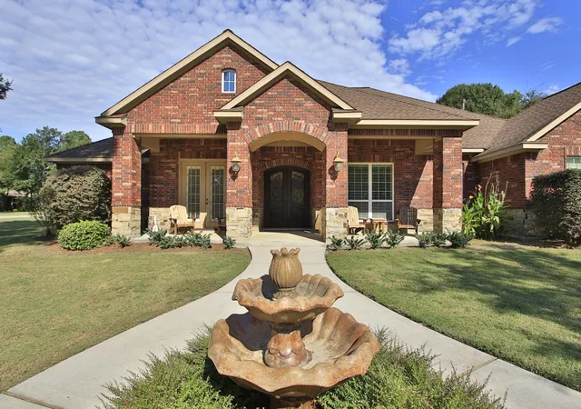 4th image of 1547 Ruby Dr, Willis, TX 77378 | MLS# 39139701